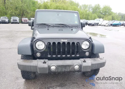 2015 Jeep Wrangler Unlimited Sport z USA, uszkodzony, nr VIN 1C4BJWDG4FL716522